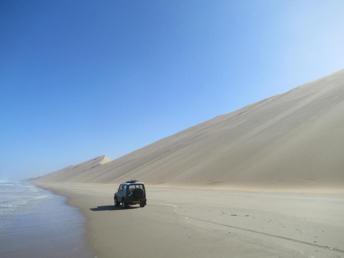 Salty Jackal Surf Camp Hotel Swakopmund Exterior photo