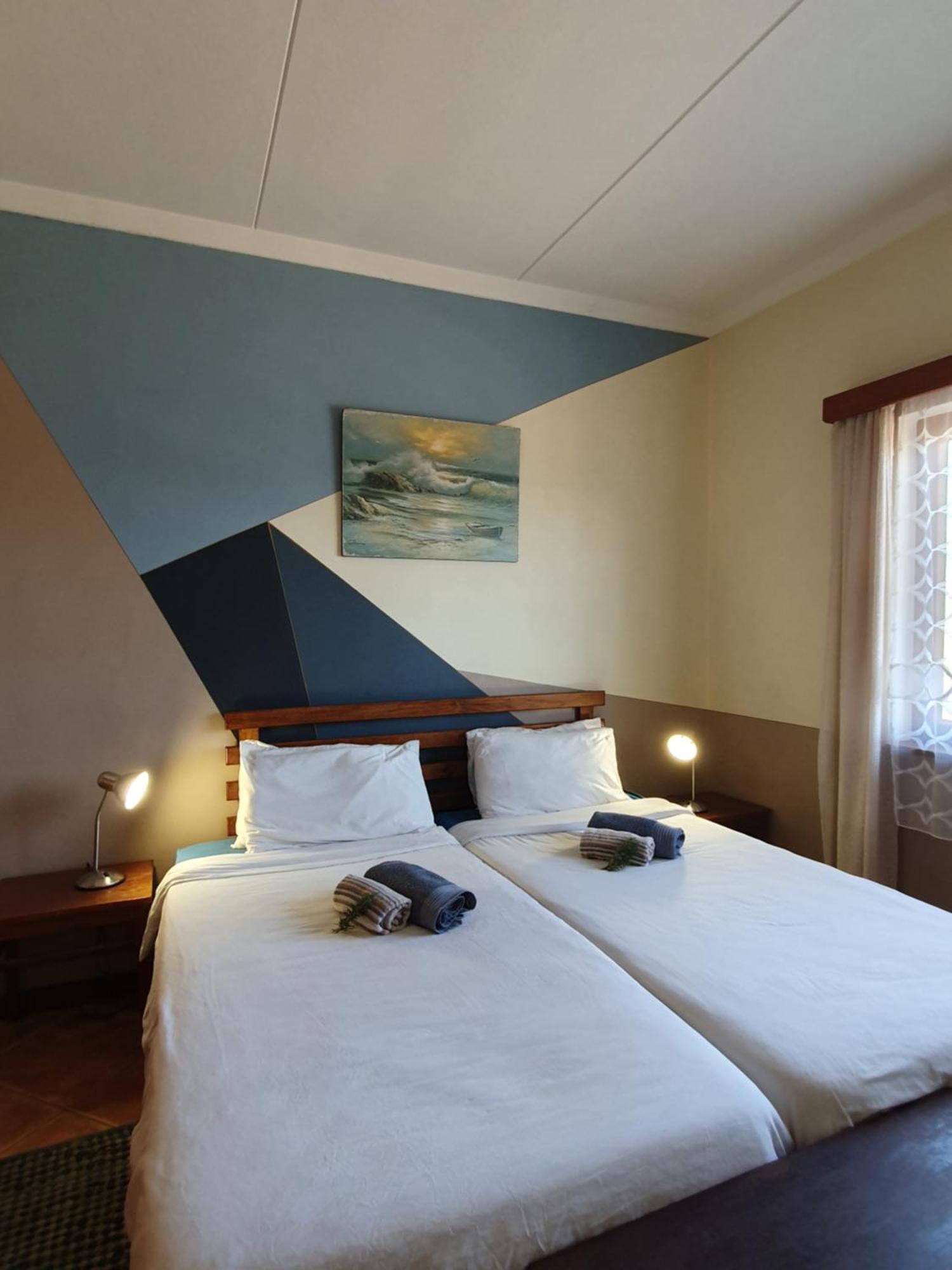 Salty Jackal Surf Camp Hotel Swakopmund Room photo